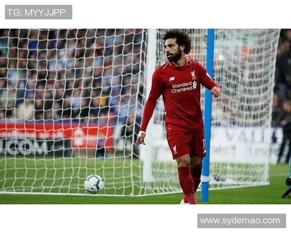 足球明星中那些选择不纹身的球员及其背后的故事与原因 足球明星中那些选择不纹身的球员及其背后的故事与原因