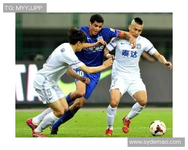 足球明星妻子卷入诈骗丑闻引发舆论风波社会关注度激增 足球明星妻子卷入诈骗丑闻引发舆论风波社会关注度激增