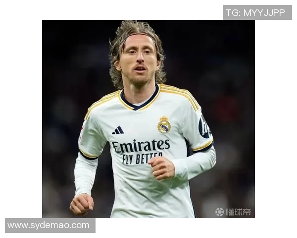 足球明星退役年龄揭秘你知道他们通常在几岁选择告别绿茵场吗 足球明星退役年龄揭秘你知道他们通常在几岁选择告别绿茵场吗